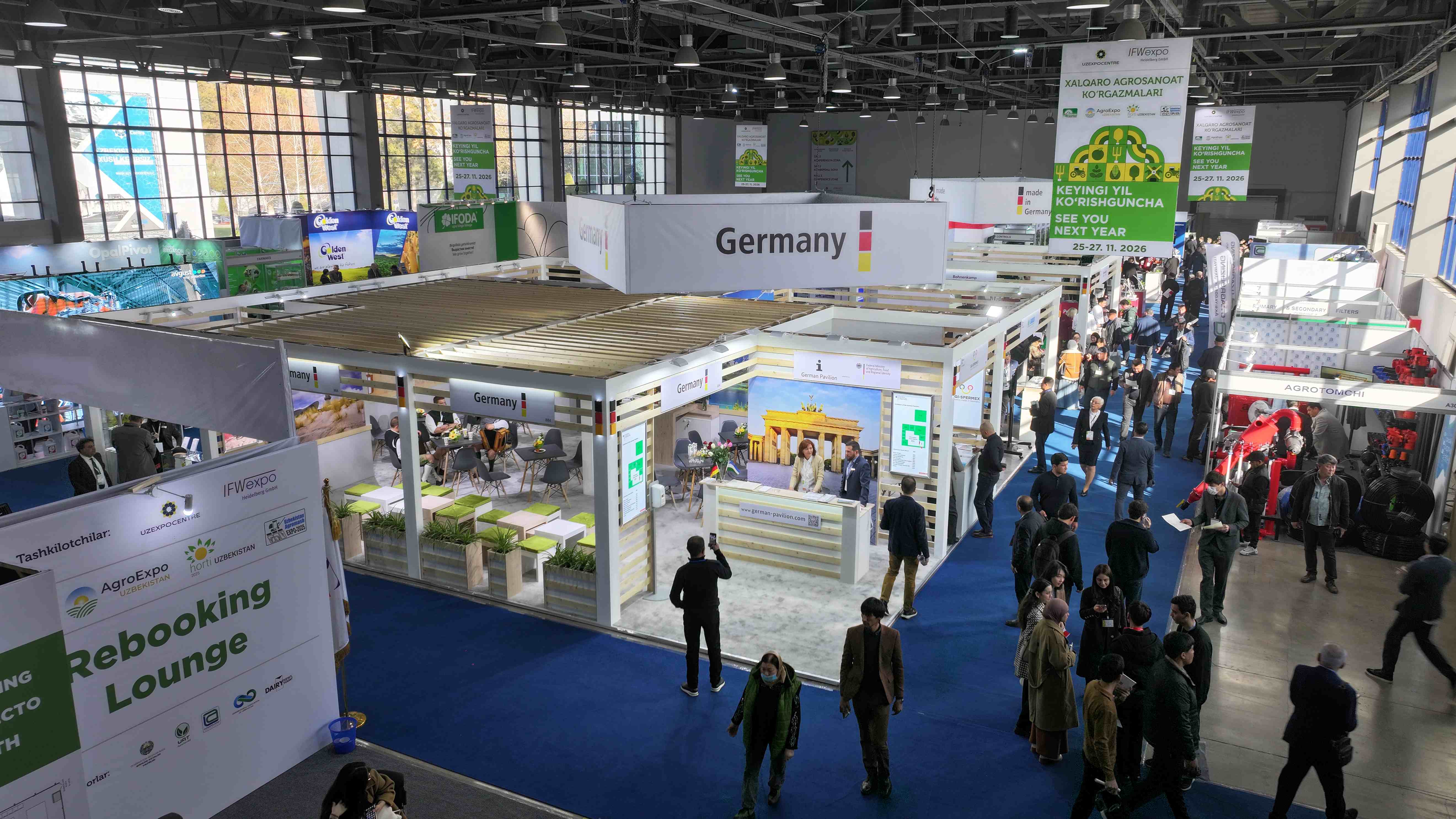 <span  class="uc_style_uc_tiles_grid_image_elementor_uc_items_attribute_title" style="color:#ffffff;">DJI_20251126113137_0067_D</span>