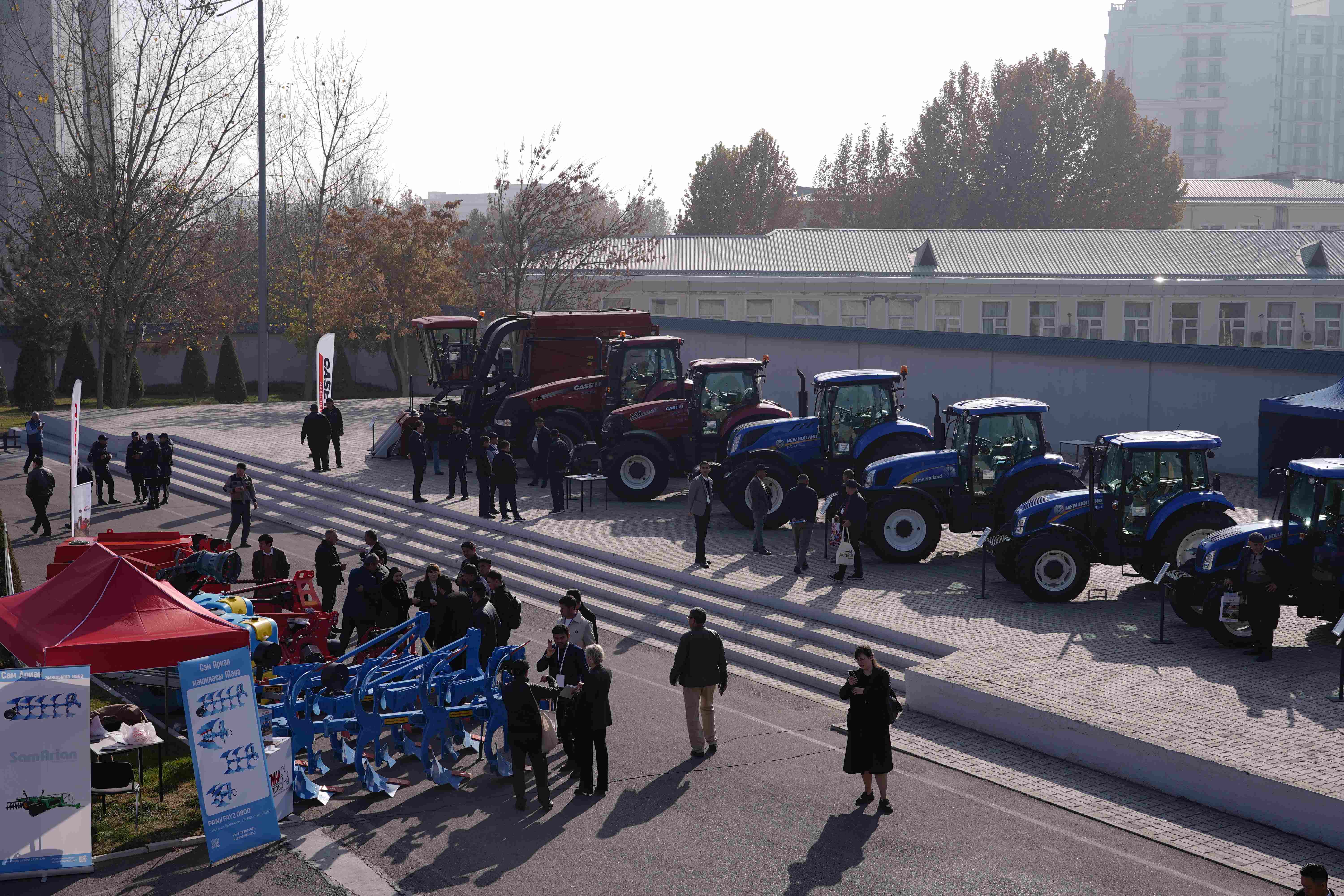 <span  class="uc_style_uc_tiles_grid_image_elementor_uc_items_attribute_title" style="color:#ffffff;">DSC04173</span>