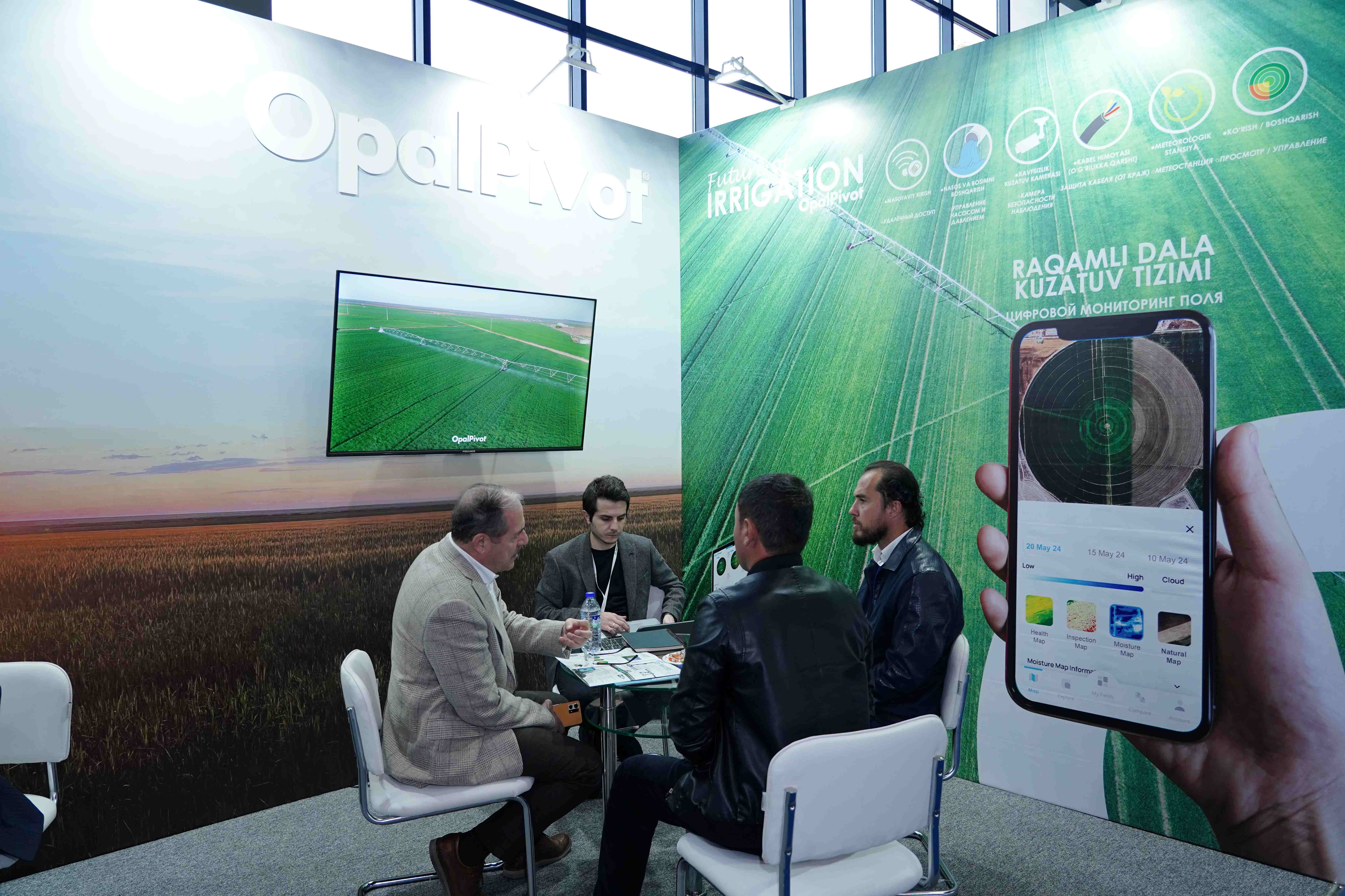 <span  class="uc_style_uc_tiles_grid_image_elementor_uc_items_attribute_title" style="color:#ffffff;">DSC04211</span>